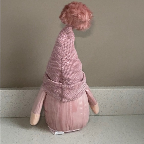 🎄CHRISTMAS GNOME BLUSH PINK W POMPOM HAT - Picture 7 of 9